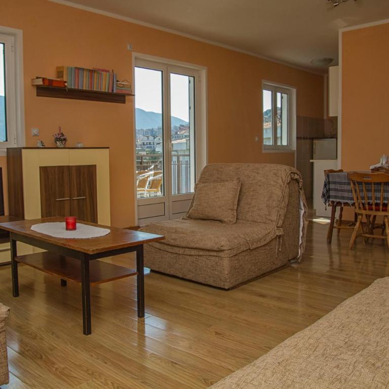 Apartments Gugolj M&M - Three-Bedroom Apartment - 21