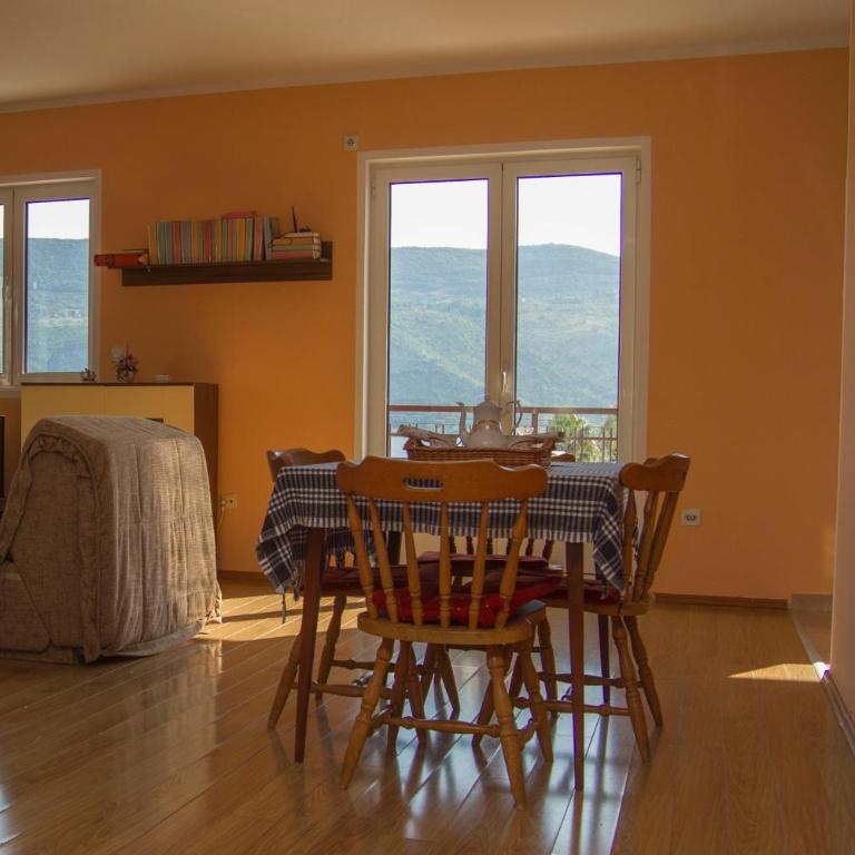 Apartments Gugolj M&M - Three-Bedroom Apartment - 19