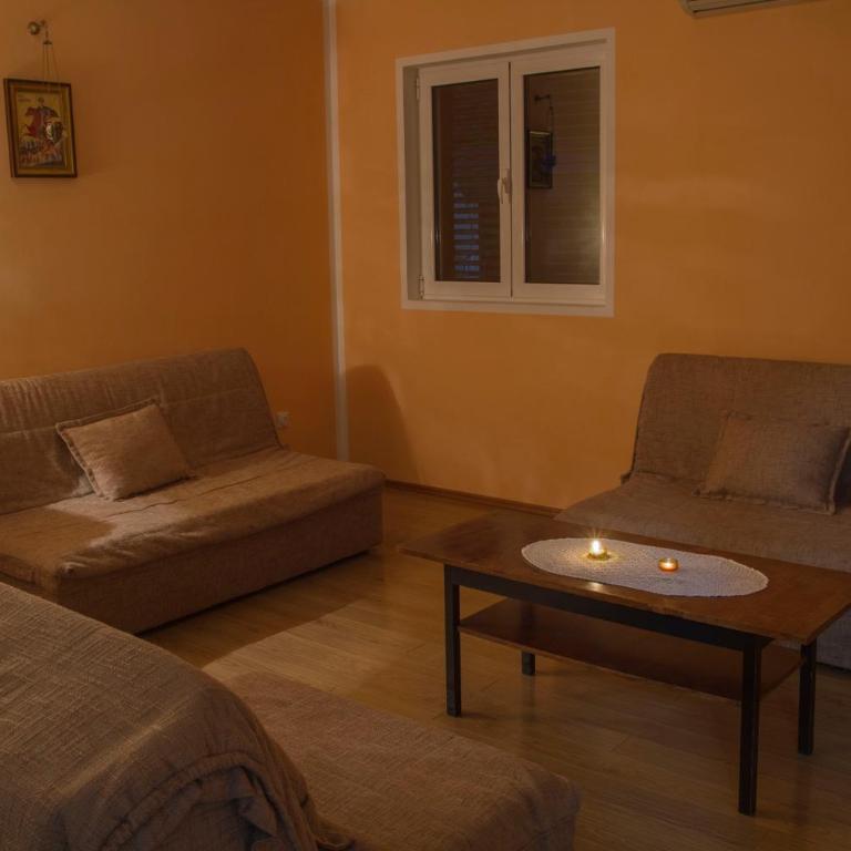Apartments Gugolj M&M - Three-Bedroom Apartment - 11