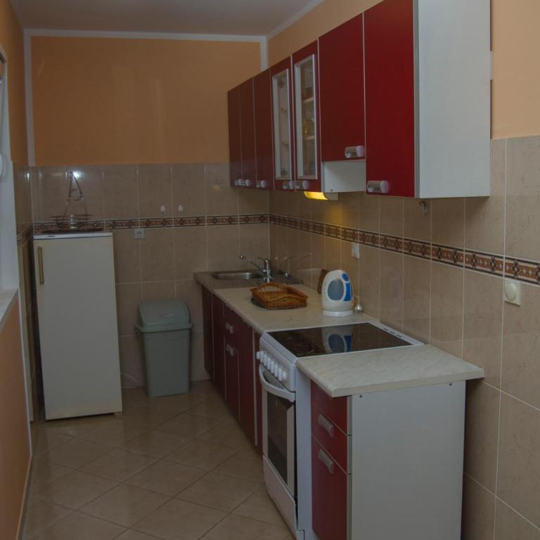 Apartments Gugolj M&M - Three-Bedroom Apartment - 10