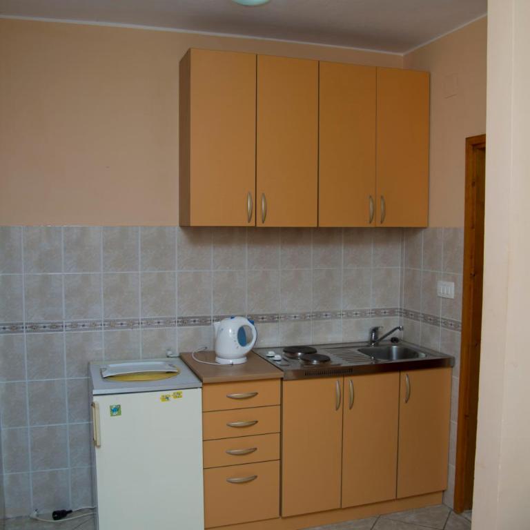 Apartments Gugolj M&M - Studio Apartment with Sea View - 1
