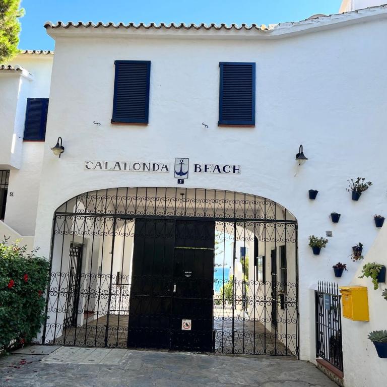 Calahonda Beach - Beachfront 2 Bedroom House Beautifully revovated - Casa de 2 dormitorios - 31