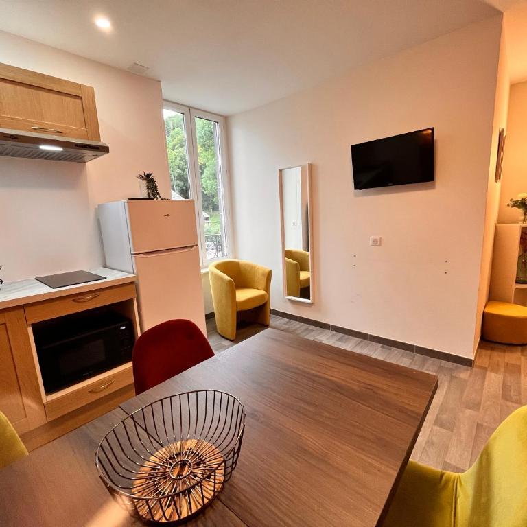 Villa Le Régis, des moments simples et vrais - Apartment mit 2 Schlafzimmern und Aussicht - 1