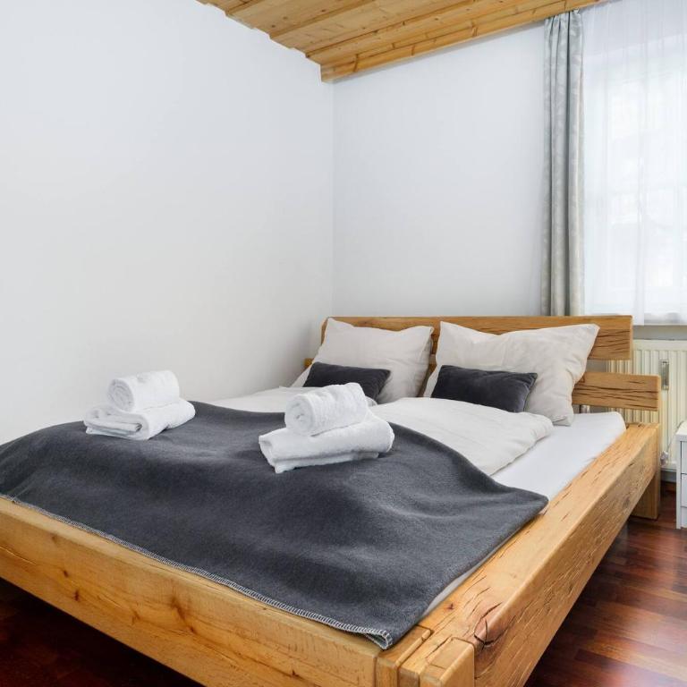 Kitz-Heart Apartments by Alpine Host Helpers - Apartment with Terrace - 11