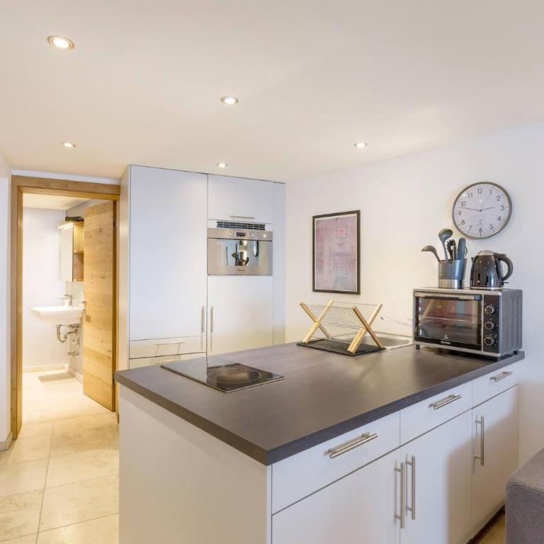 Trendguide Suites - Studio-Apartment - 8