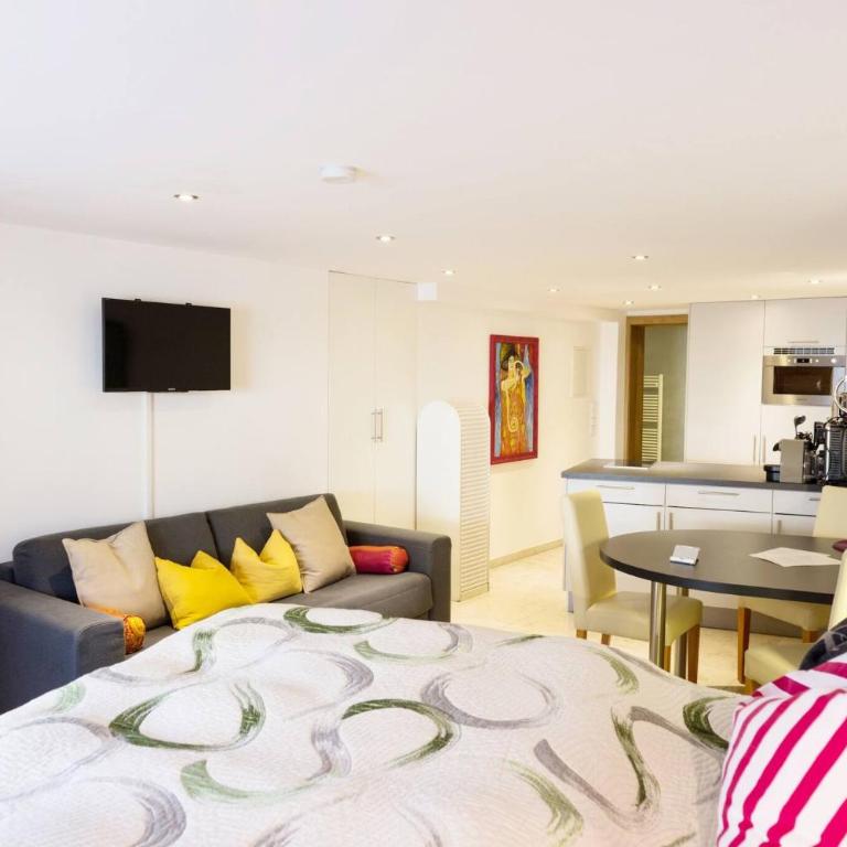 Trendguide Suites - Studio-Apartment - 11
