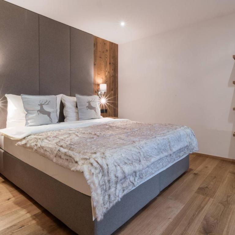 Premium Apartment Zentral by Alpine Host Helpers - Apartment mit 1 Schlafzimmer und Balkon - 4