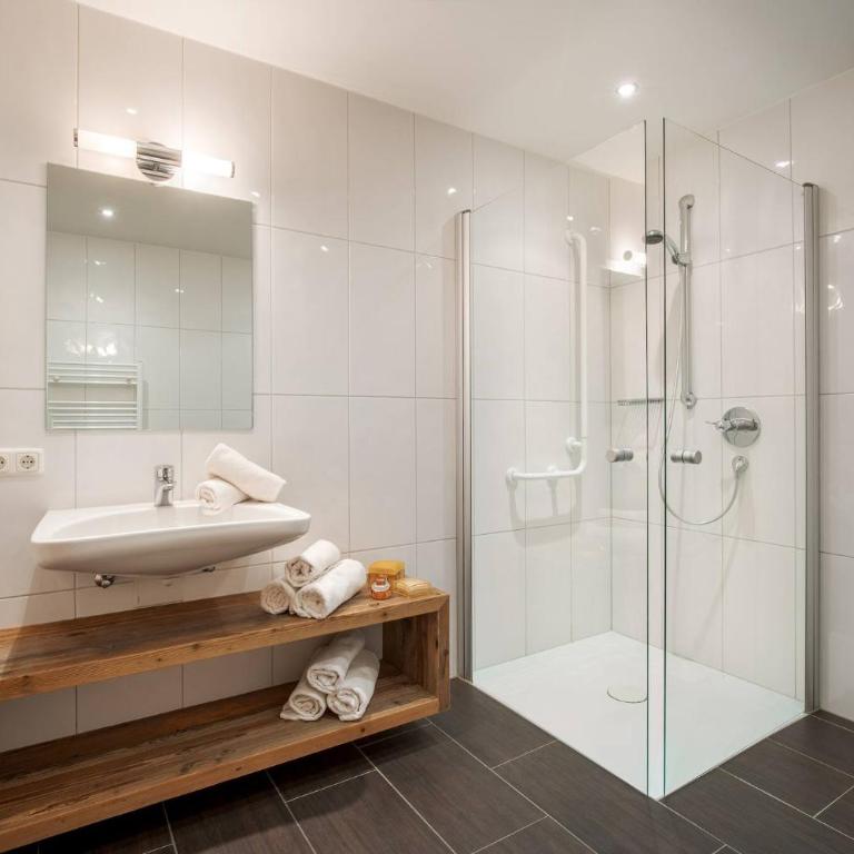 Premium Apartment Zentral by Alpine Host Helpers - Apartment mit 1 Schlafzimmer und Balkon - 8
