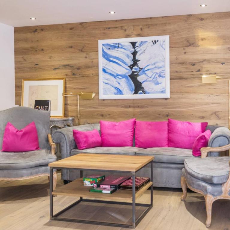 Trendguide Suites - Deluxe Apartment mit Balkon und 2 Schlafzimmern - 5