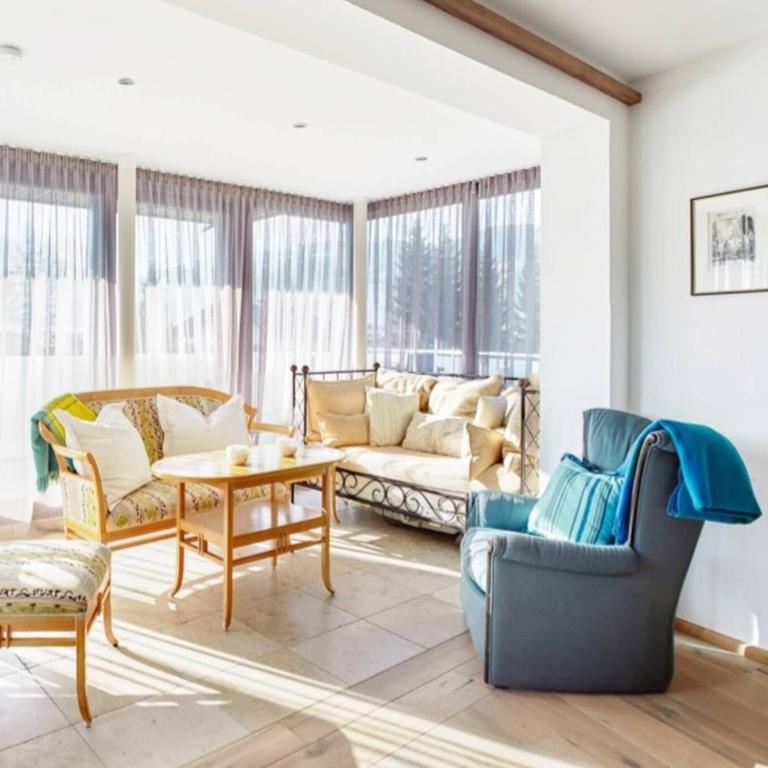 Trendguide Suites - Deluxe Apartment mit Balkon und 2 Schlafzimmern - 17