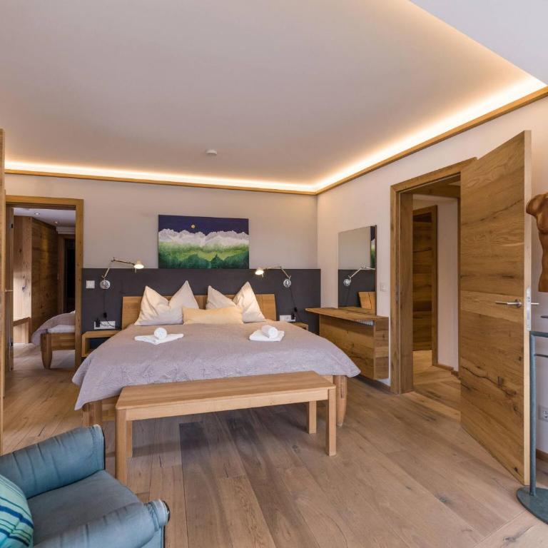 Trendguide Suites - Deluxe Apartment mit Balkon und 2 Schlafzimmern - 28