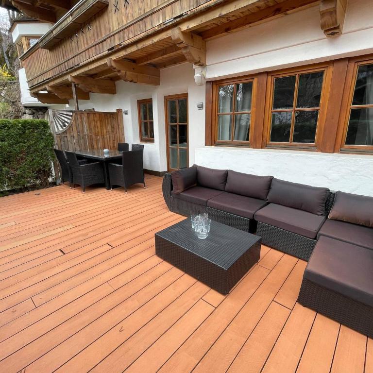 Kitz-Heart Apartments by Alpine Host Helpers - Apartment with Garden View - 17
