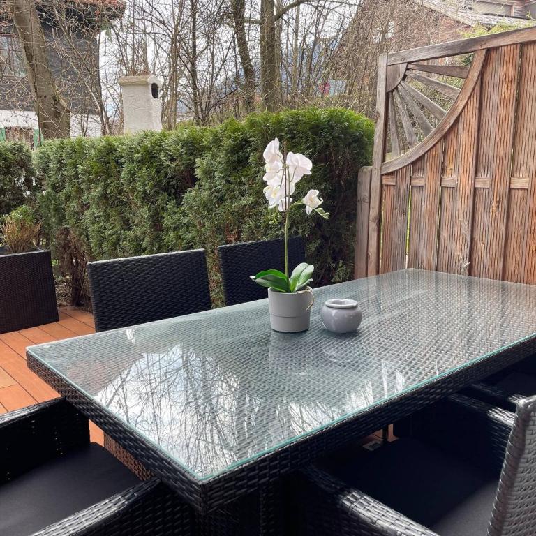 Kitz-Heart Apartments by Alpine Host Helpers - Apartment with Garden View - 29