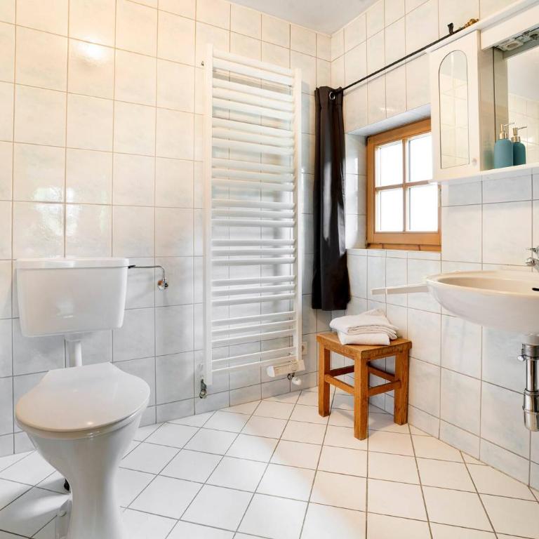 KitzAlps Apartments by Alpine Host Helpers - Superior Apartment - 22