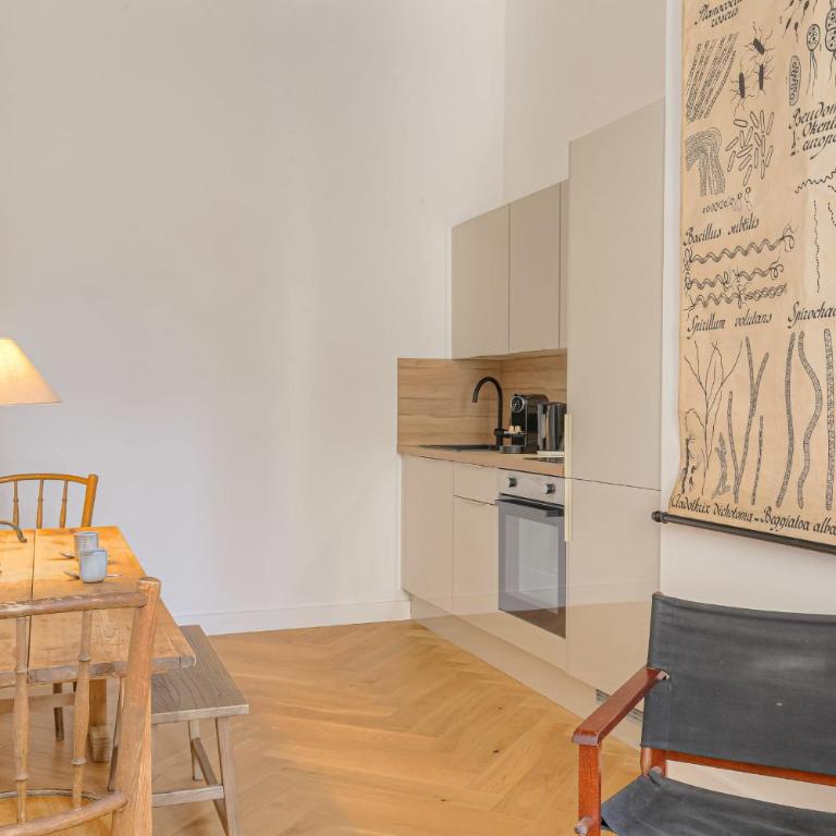 Design et Cosy 2 min Terreaux - Appartamento - 12