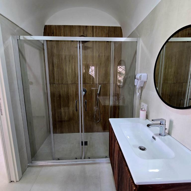 A I R Foria House - Camera Matrimoniale con Bagno Privato - 2