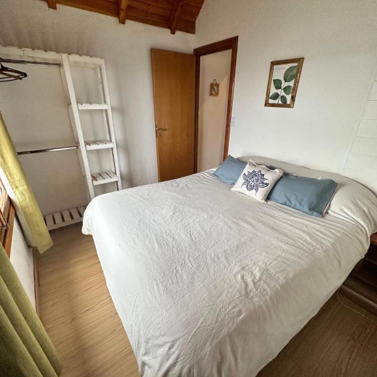 Hermosa Cabaña con vista al Nahuel Huapi - Apartamento - 8