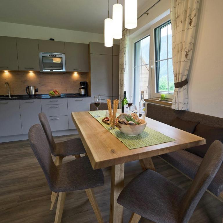 Spacious Apartment near Ski Area in Mayrhofen - Apartment mit 2 Schlafzimmern - 12