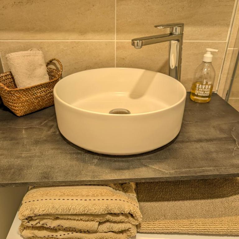 Studio en plein cœur de Toulon ! - Apartment mit 1 Schlafzimmer - 25