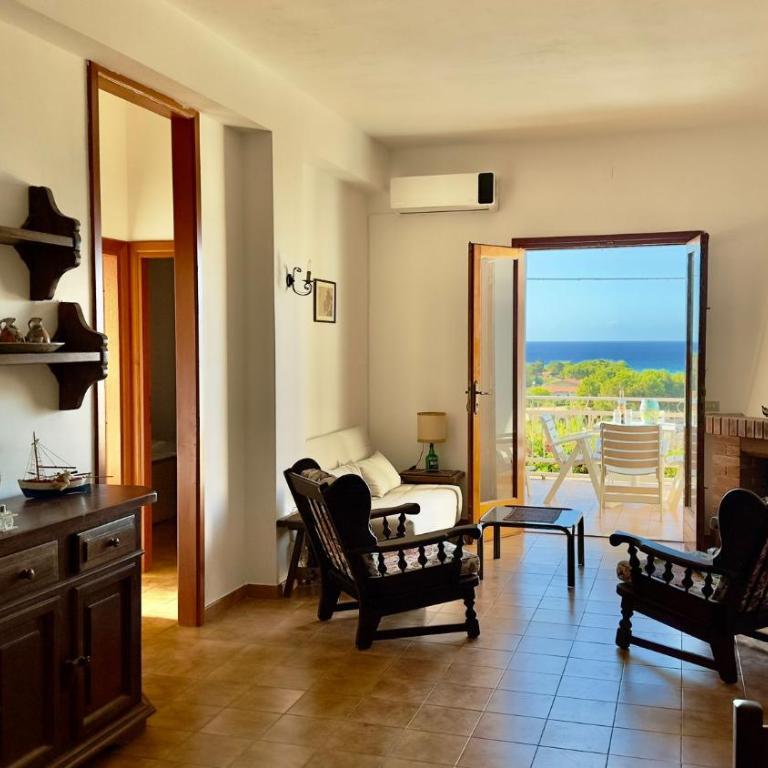 Jolinda Guest House, accogliente appartamento con 2 camere da letto, vista mare, vicino al centro di Cefalù con piscina fuori terra - Two-Bedroom Apartment - 7