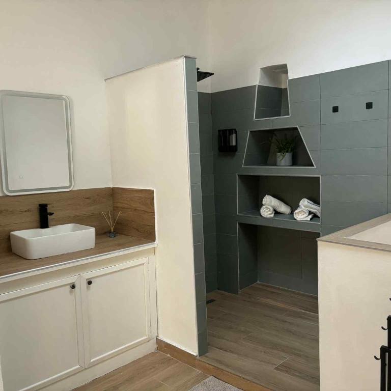 Le Citron Vert Duplex vielle ville a 2 pas de la piétonne - Apartment mit 1 Schlafzimmer - 8