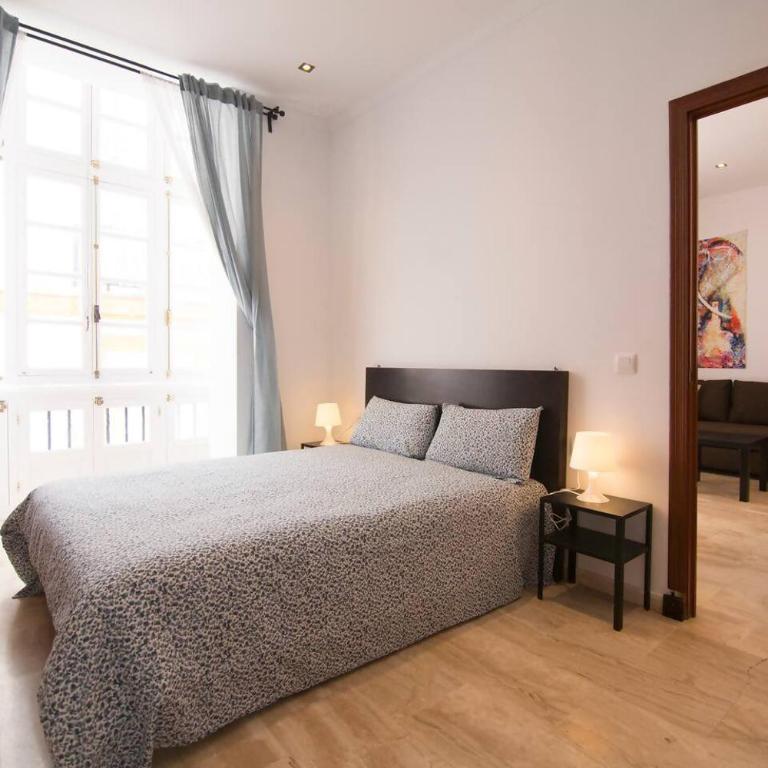 Extraordinario Piso, Junto a Playa y Pleno Centro - Apartamento - 14