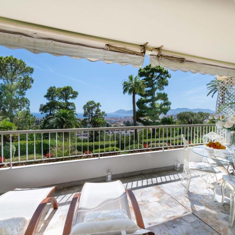 Spacious 1-Br with Sea View Residence with Pool Cannes - Appartement - 1