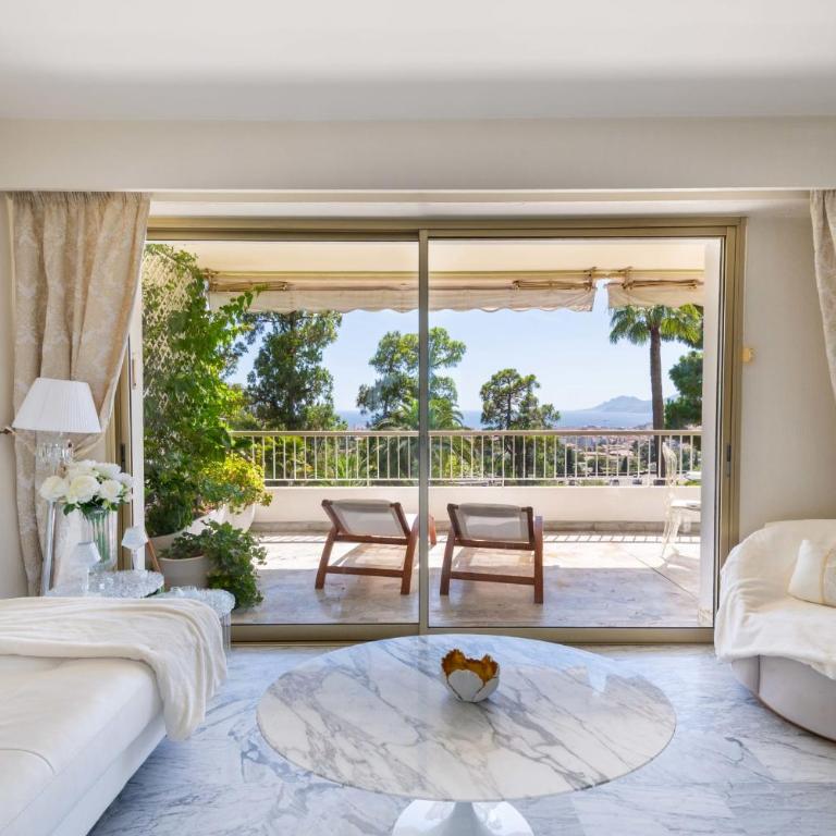 Spacious 1-Br with Sea View Residence with Pool Cannes - Appartement - 9
