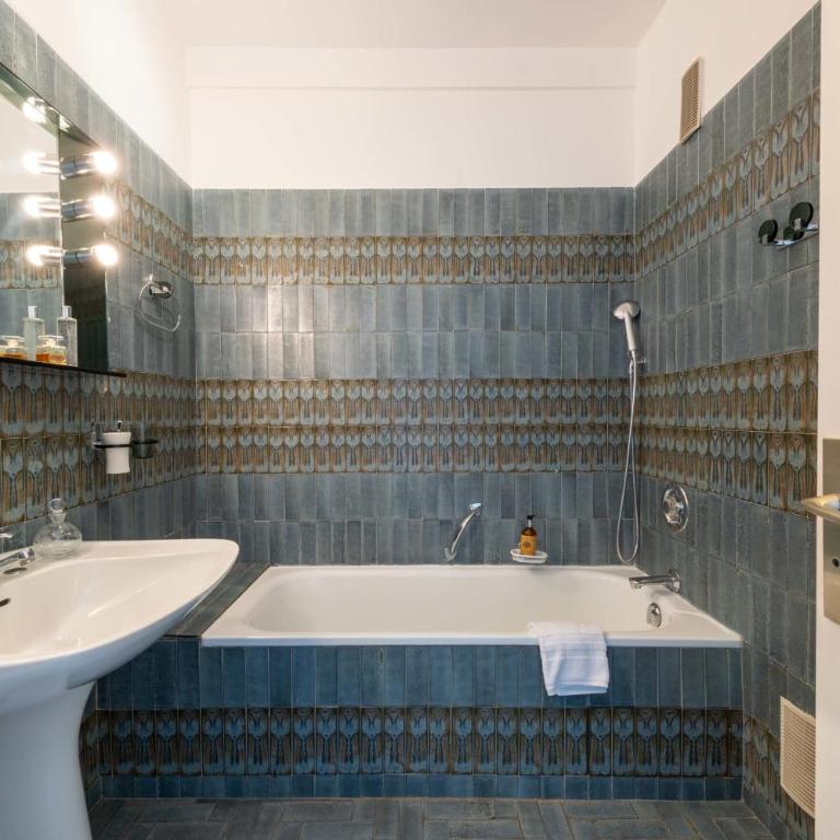 Spacious 1-Br with Sea View Residence with Pool Cannes - Appartement - 25