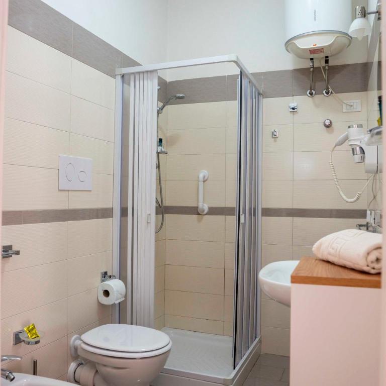 La Gorgonia - Double Room with Private Bathroom - 15