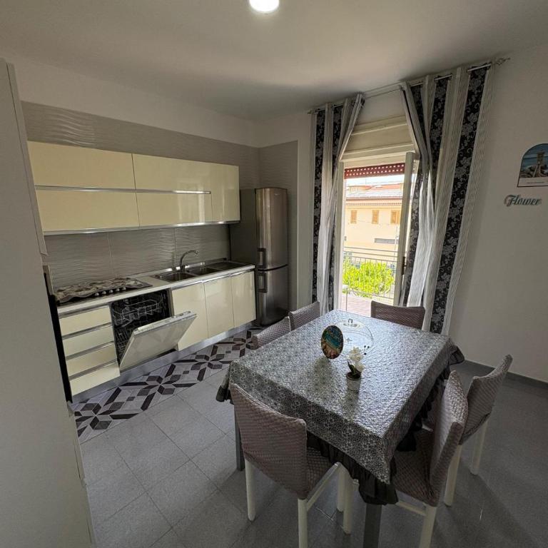 Holiday Home Il Mezzogiorno - Camera Familiare con Balcone - 10