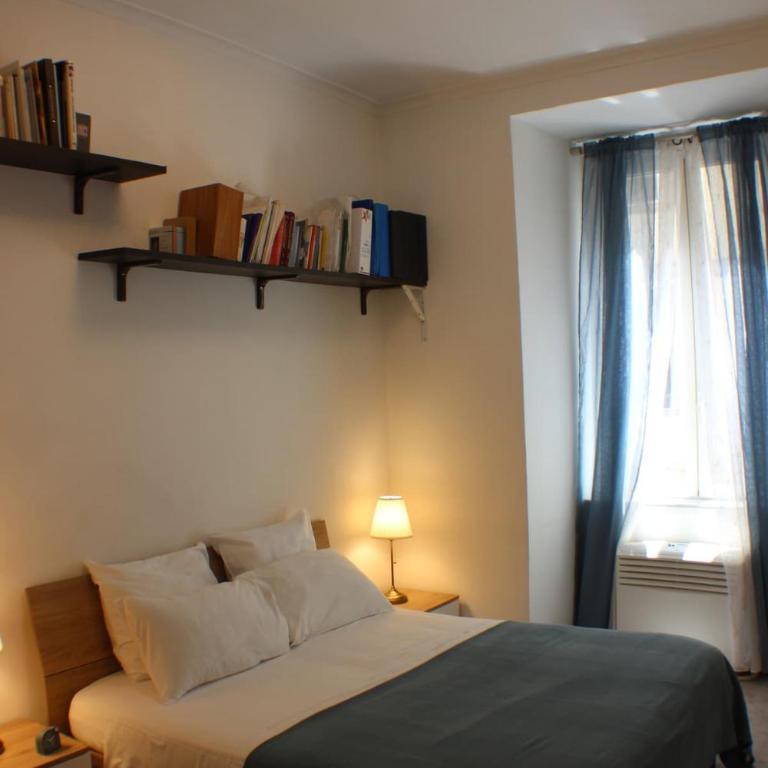 Casa Bayard-Your Neapolitan Home - Appartamento con 1 Camera da Letto - 11