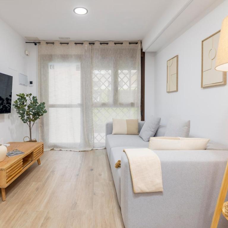 Travel Habitat - Apartamento Familiar & Espacioso de 3 Dormitorios - Three-Bedroom Apartment - 9
