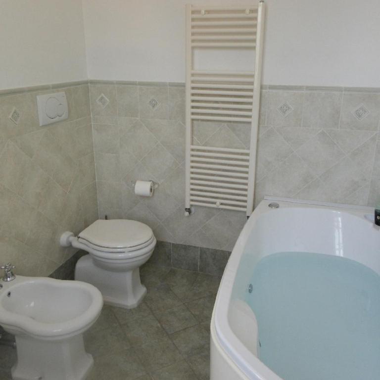 Deliziosa Villetta - Villa - 2