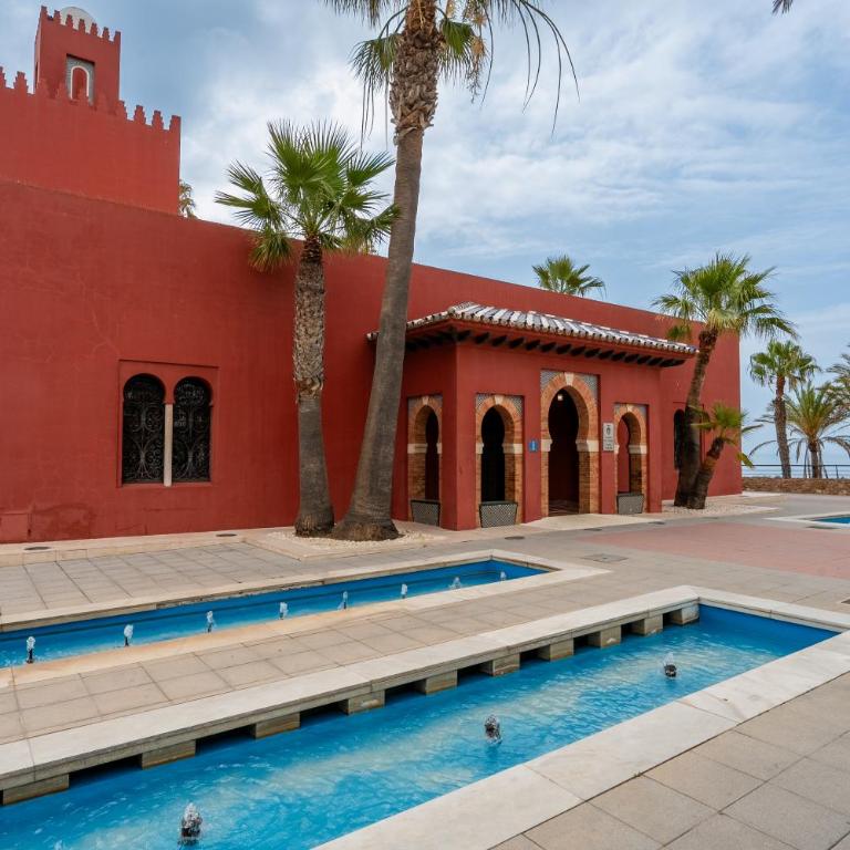 Villa Amistad in Fuengirola with private pool and sea views - Villa - 3