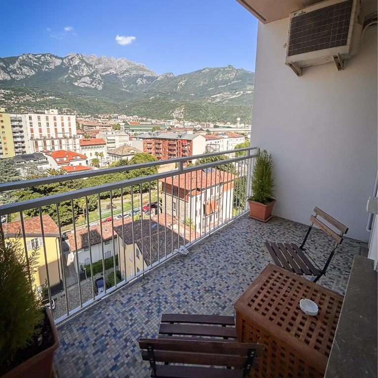 Art & Lake Apartment - Appartamento con 2 Camere da Letto e con Vista Montagna - 30