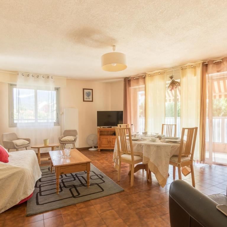 Le Roc dEmbrun - proche Lac de Serre-Ponçon - Appartement 2 Chambres - 1