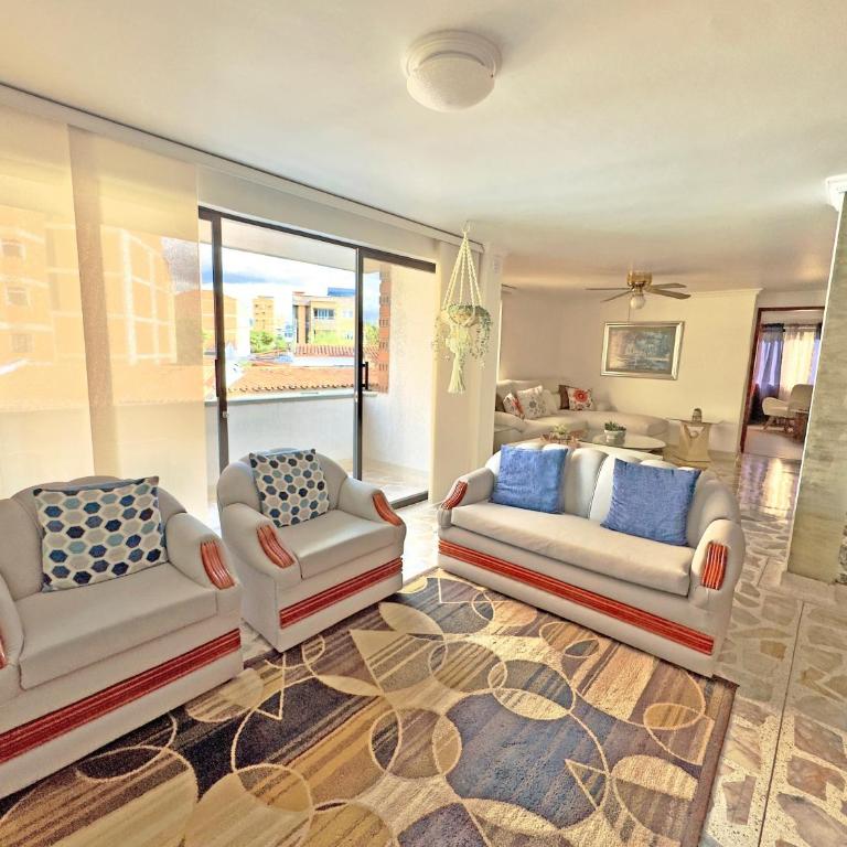 Apartamento Stay Medellín Laureles - Three-Bedroom Apartment - 8