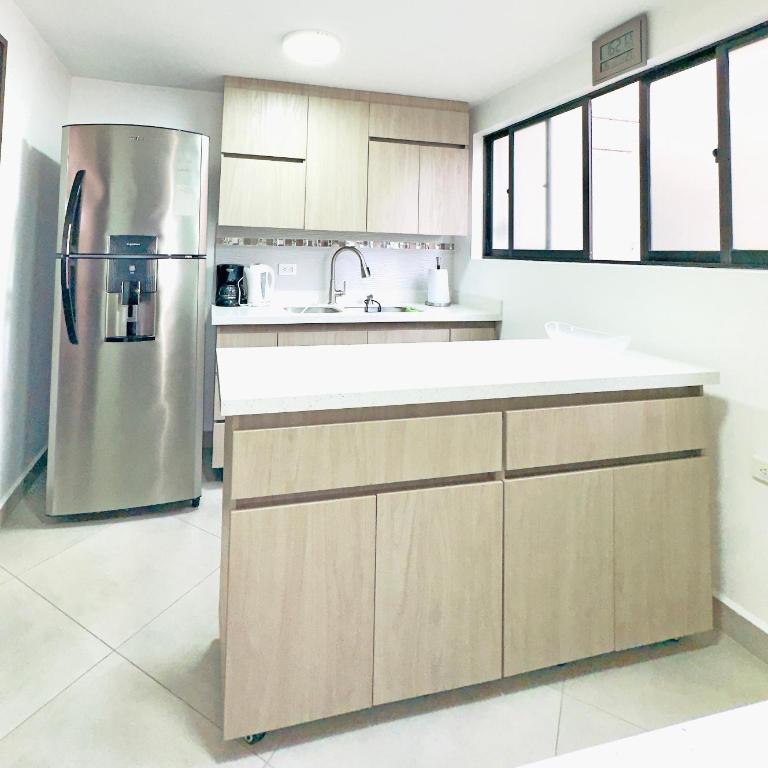 Apartamento Stay Medellín Laureles - Three-Bedroom Apartment - 13