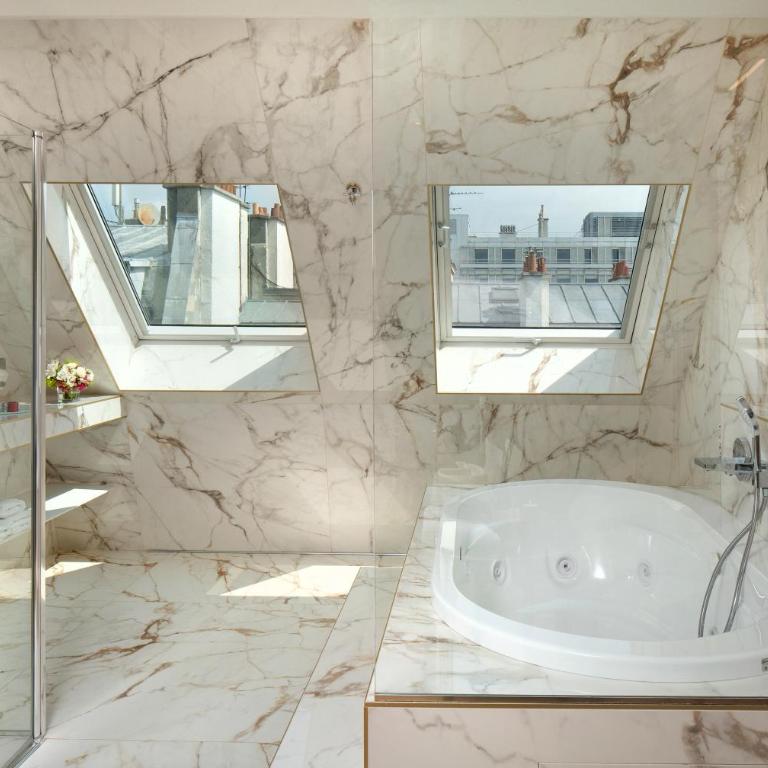 Hôtel Kleber Paris & Spa - Junior Suite mit Whirlpool und Balkon - 1