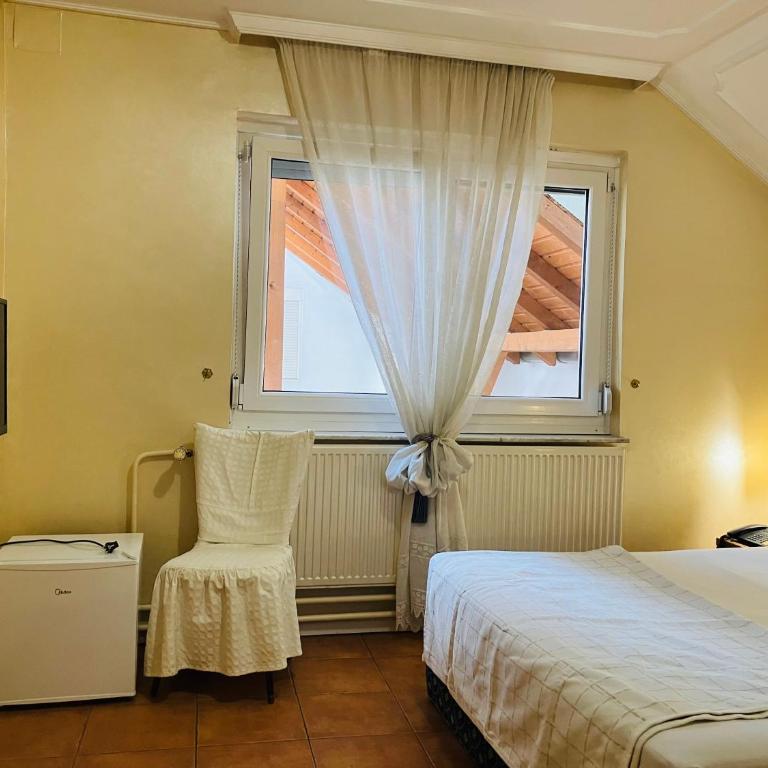Lovely Garden Executive 100m2 Apartment - Business & Long Stay Novi Sad - Apartman sa 2 Spavaće Sobe - 26