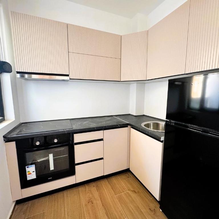 Florida Apartments - One-Bedroom Apartment - 9