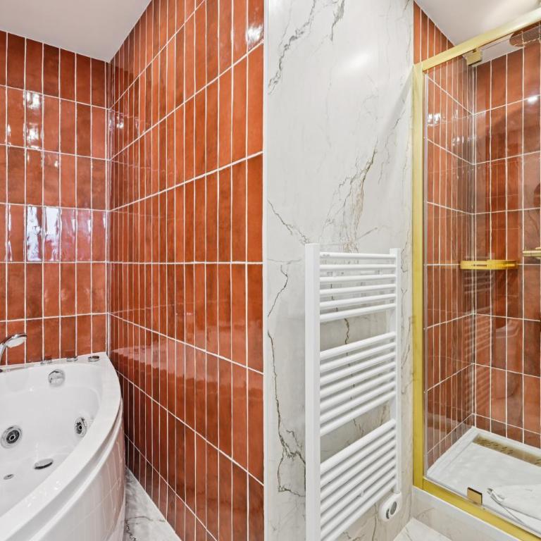 Lavie Maison 7th AC Hot Tub - Appartement 2 Chambres - 4