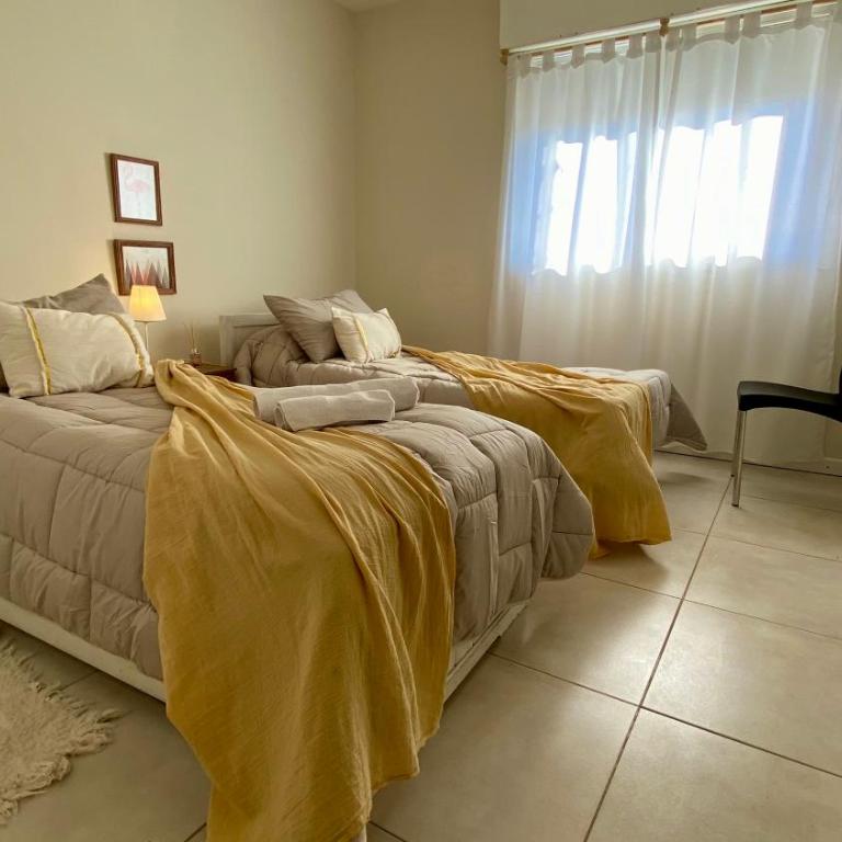 Departamento por Día en Trelew, espacioso y cerca de todo! - Apartamento de 2 dormitorios - 12