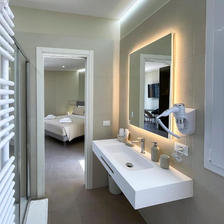 Settimo Cielo al Massimo Guest House - Camera King Superior - 16
