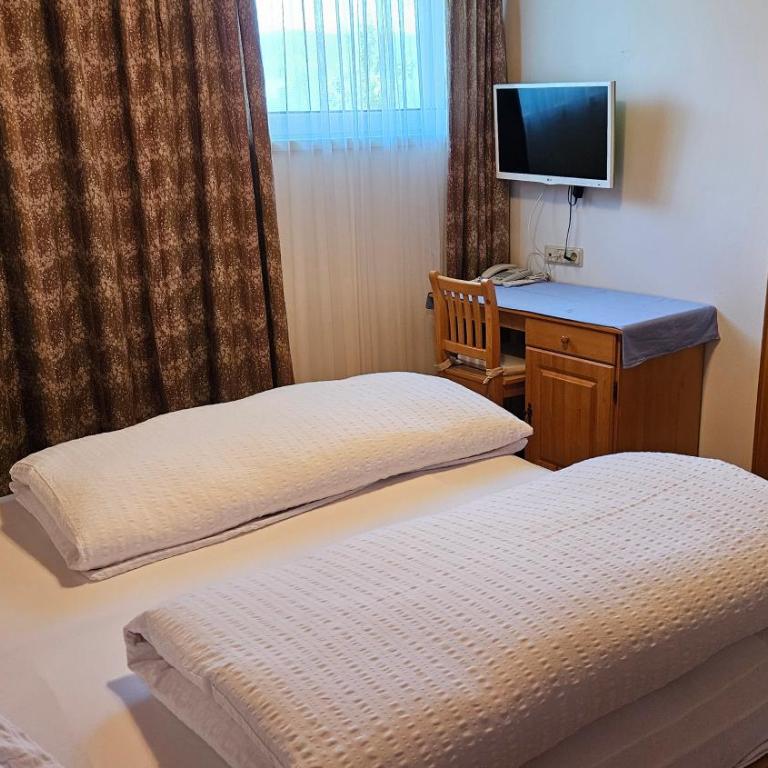 Pension Pepi - Apartments I Bed - Breakfast - Camera Matrimoniale Piccola - 2