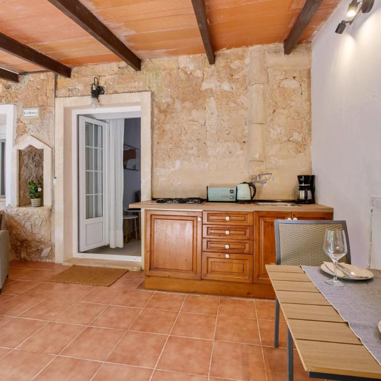 G-Marilla auf Finca Zenara, Außenküche, Terrasse, XXL-Pool, WiFi, Klima, Yoga - Habitación Doble - 5