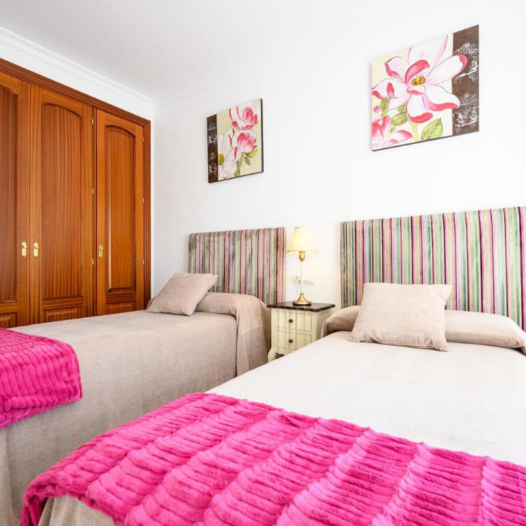 VILLA INTMA - GOLF - POOLS - Málaga,Marbella, Fuengirola - Fully Equipped - Three-Bedroom Townhouse - 36