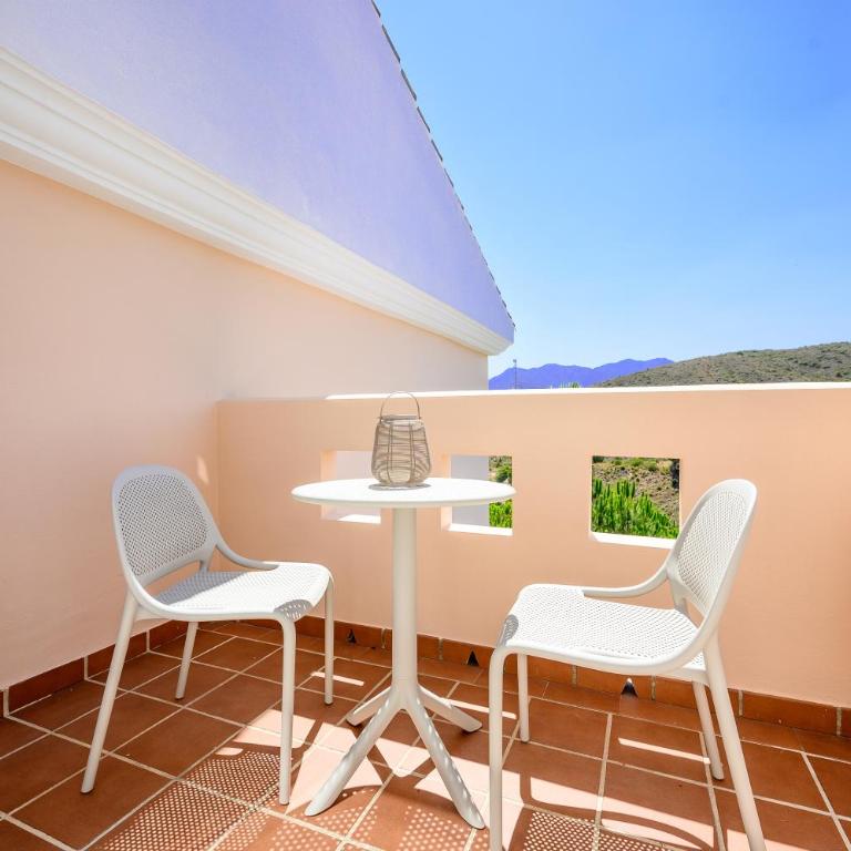 VILLA INTMA - GOLF - POOLS - Málaga,Marbella, Fuengirola - Fully Equipped - Three-Bedroom Townhouse - 33