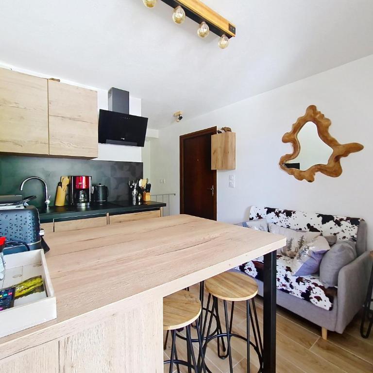 Toison Blanche TBA3 COSY & Mountain 4 Pers - Appartement avec Balcon - 2